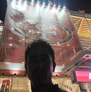 Meet your Posher, Juan gabriel